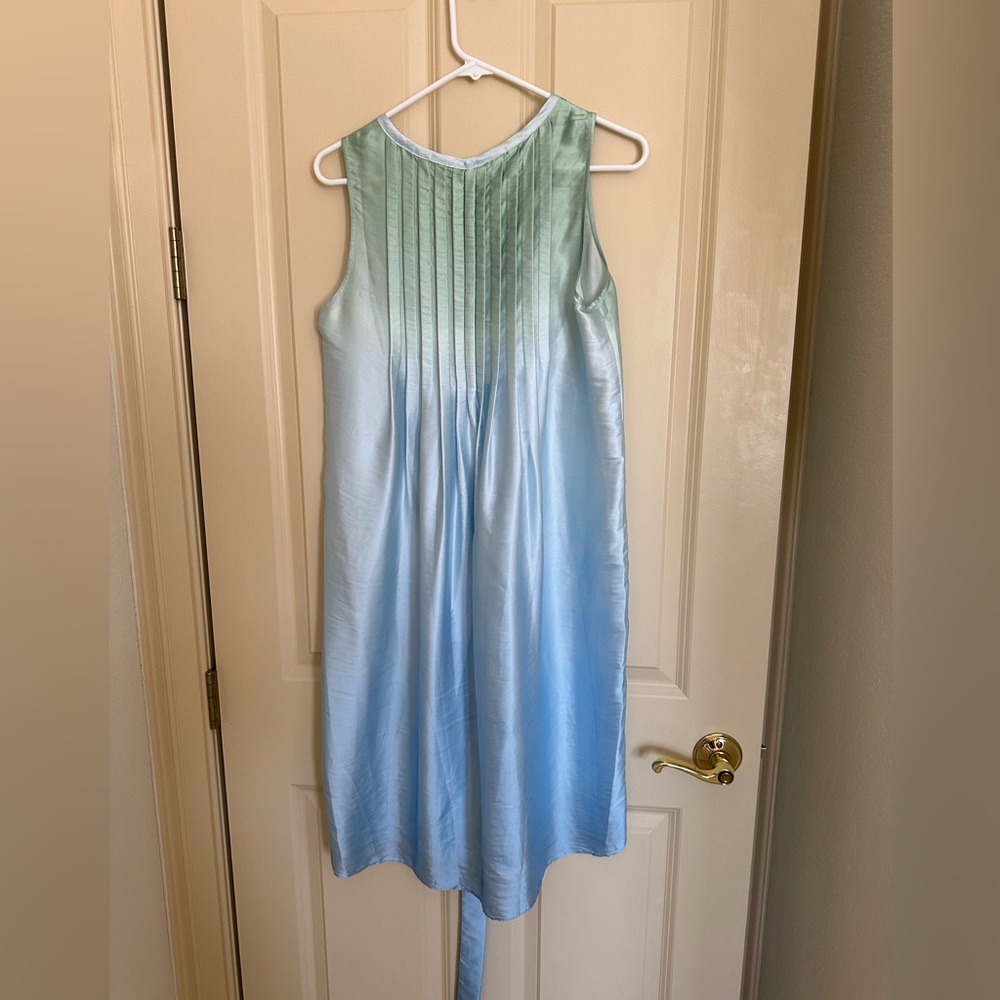 CALYPSO sleeveless lightweight midi  dress, with belt